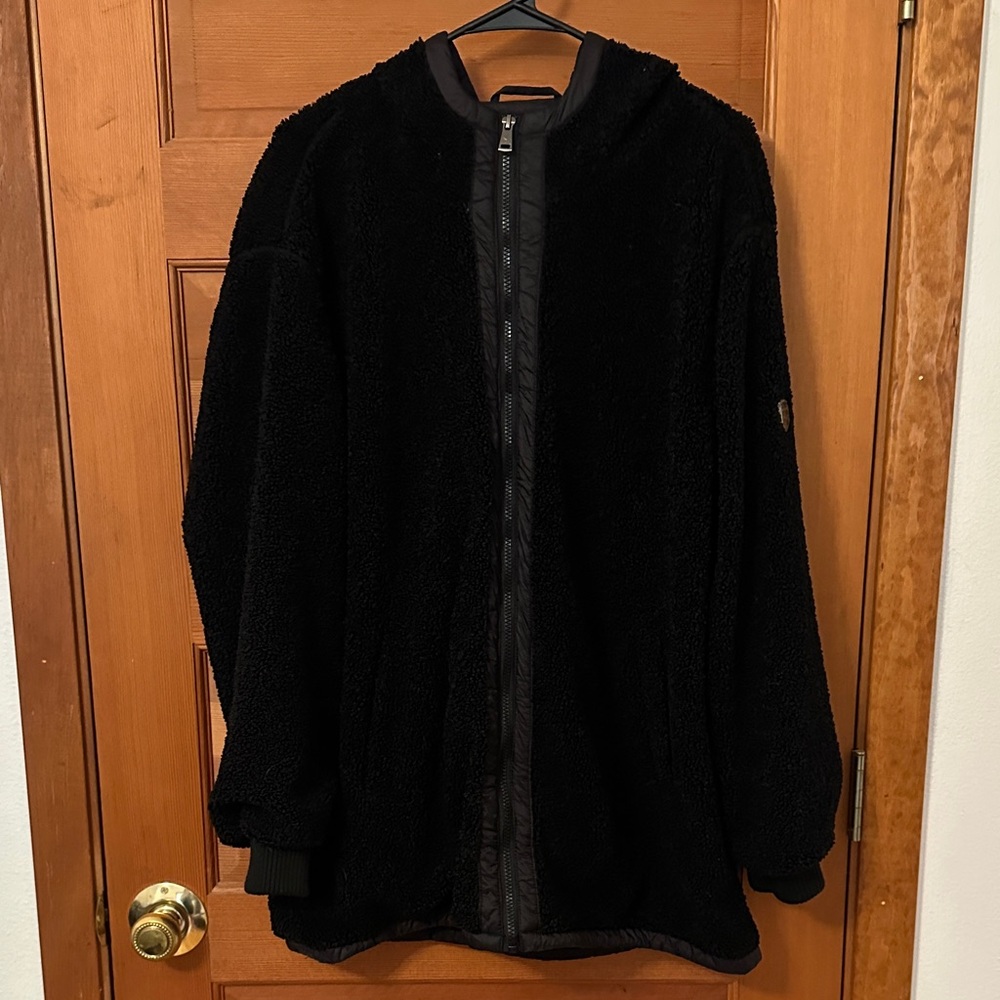 Madison Black Fleece Jacket